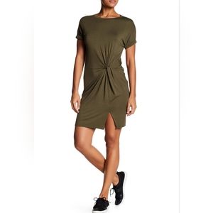 Gottex Olive Green Knotted Jersey Shift Dress Short Dolman Sleeve Size Medium